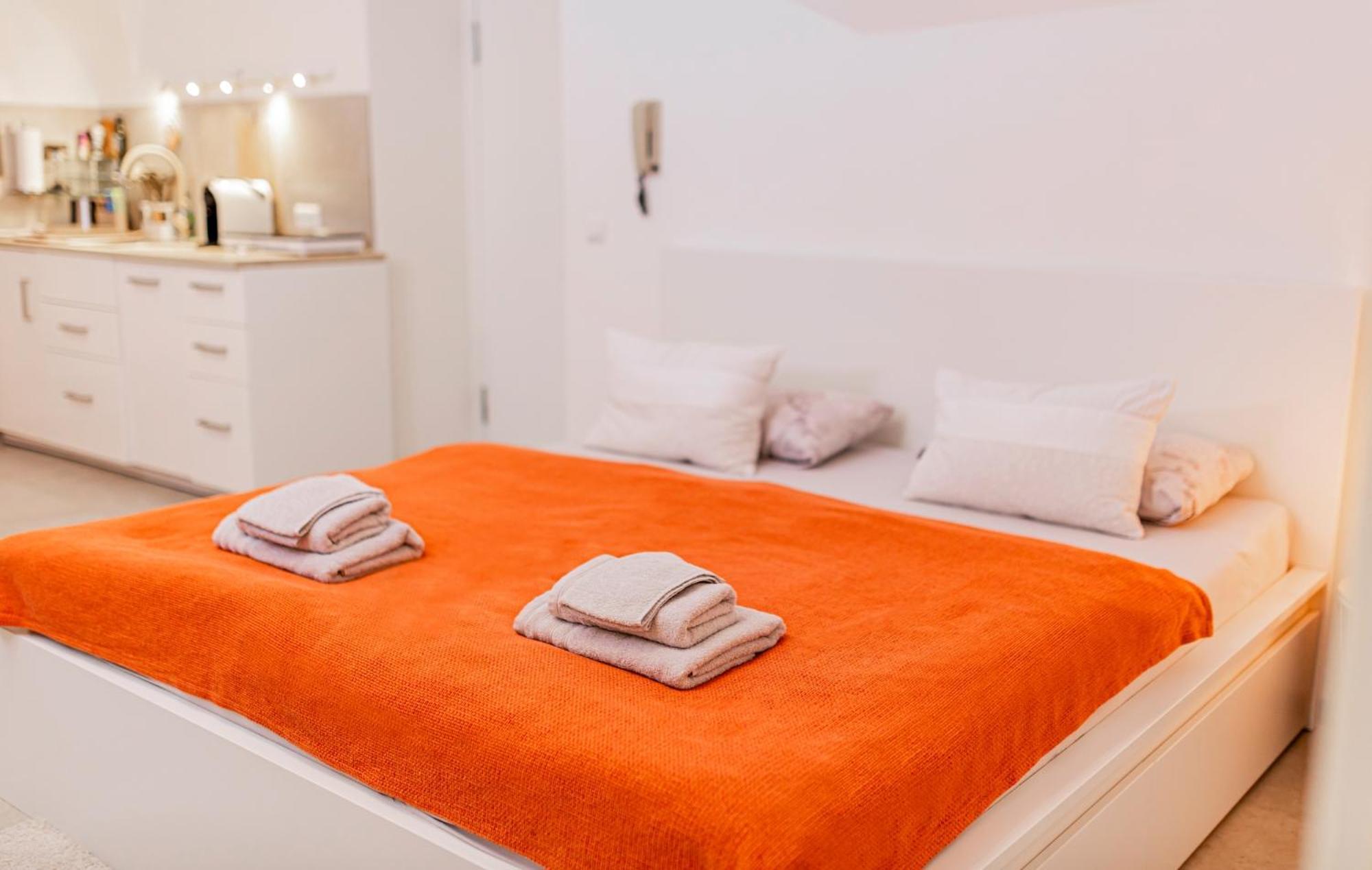 Suite-Regensburg Exterior photo